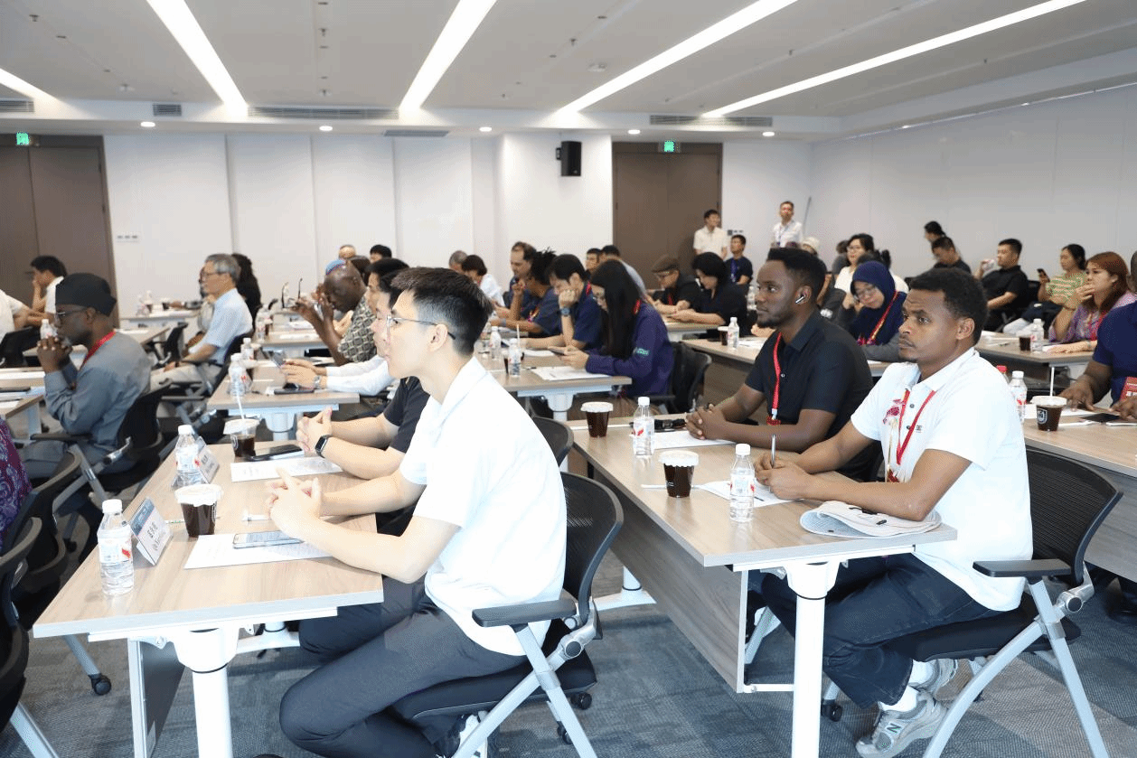 南海网｜聚焦三大领域 热区高校联盟2026年会调研在海南大学三校区同步举行